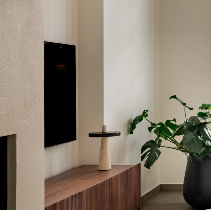 Figeac travertine table lamp