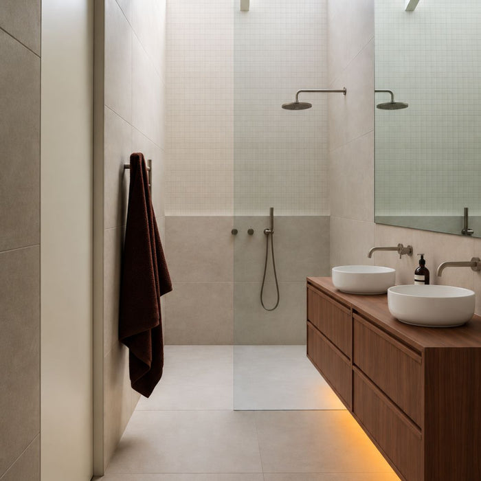 Conjunto de baño Fien de nogal con lavabo de porcelana Alexis II 150 cm
