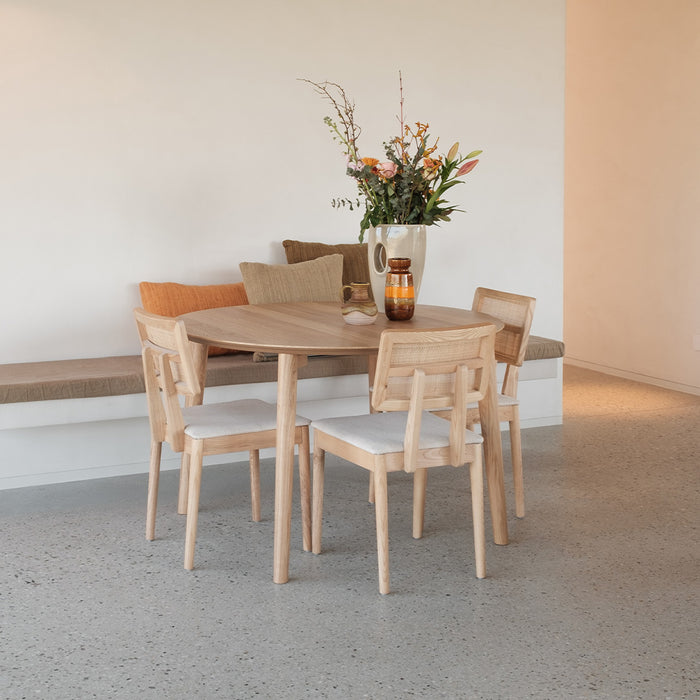 Oak dining chair Charles with rattan back