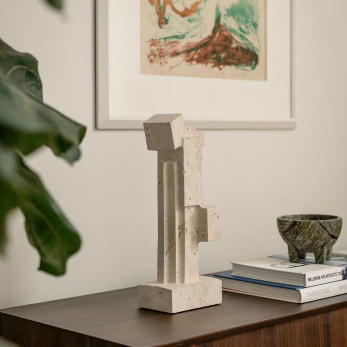 Decorative sculpture Baugy white travertine 40 cm
