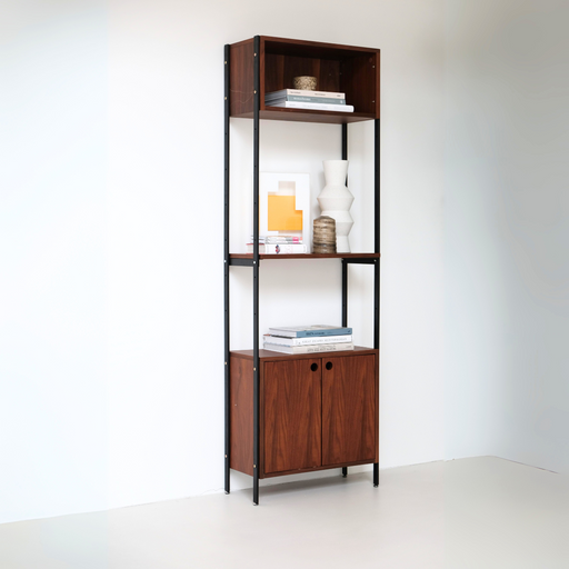 Sarzeau wandkast combinatie 3 in een woonkamer.ALT
