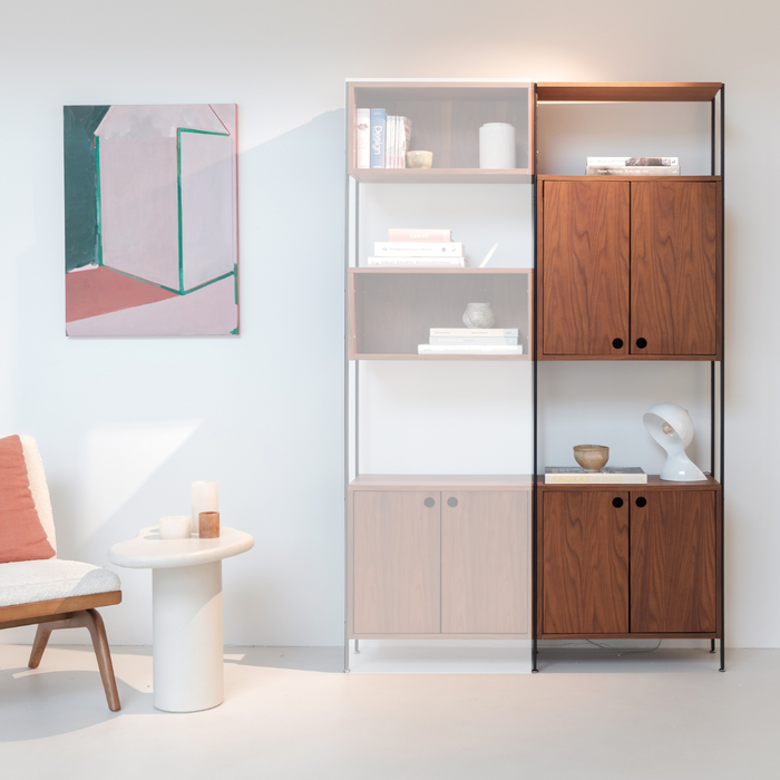 Sarzeau wandkast combinatie 2 in een woonkamer.ALT