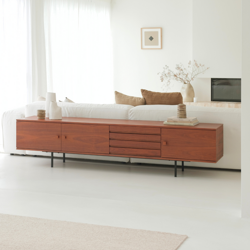 houten calvin dressoir in een woonkamer