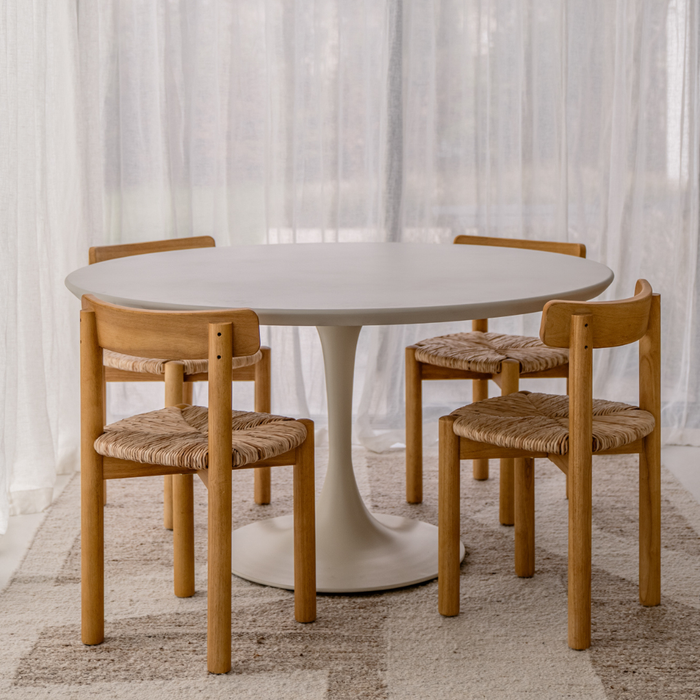 Table à manger ronde tulipe Camille couleur latte nuageux Ø140