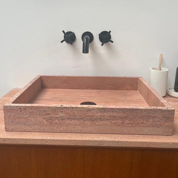 Wastafel George roze travertin