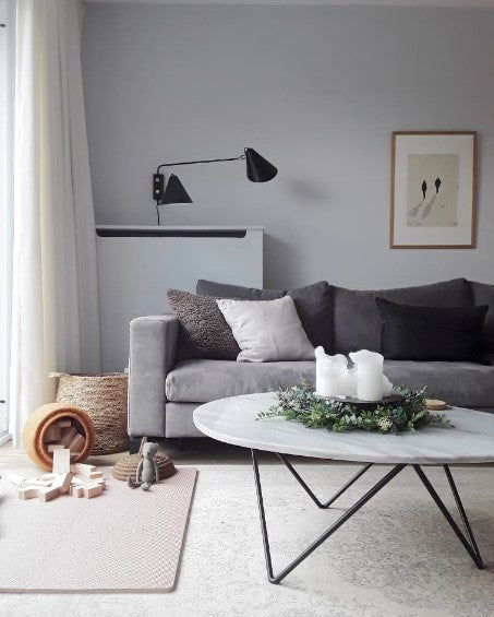 Kay ronde organische salontafel in wit marmer