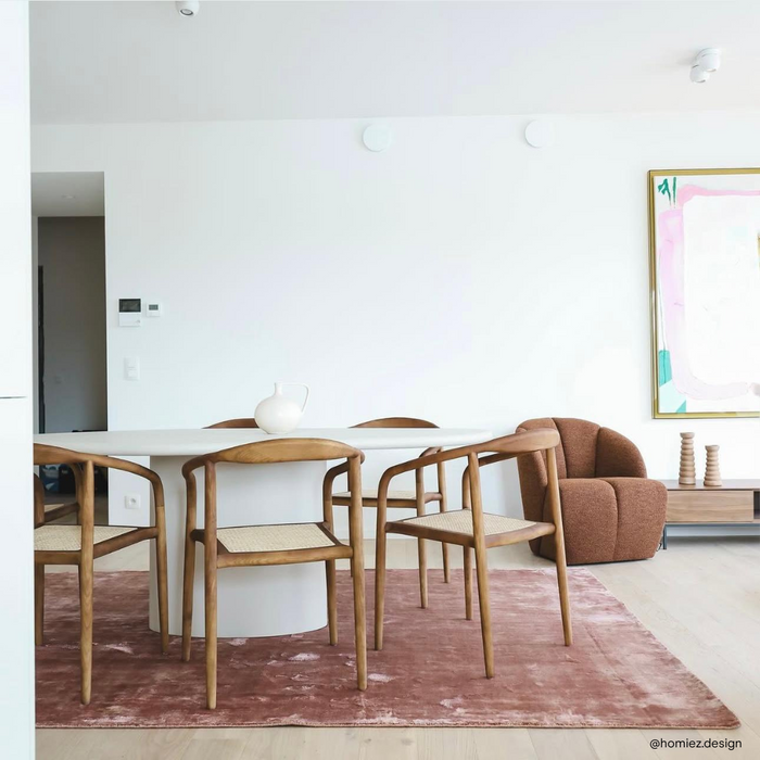 Mesa de comedor orgánica Strasbourg con aspecto de Mortex