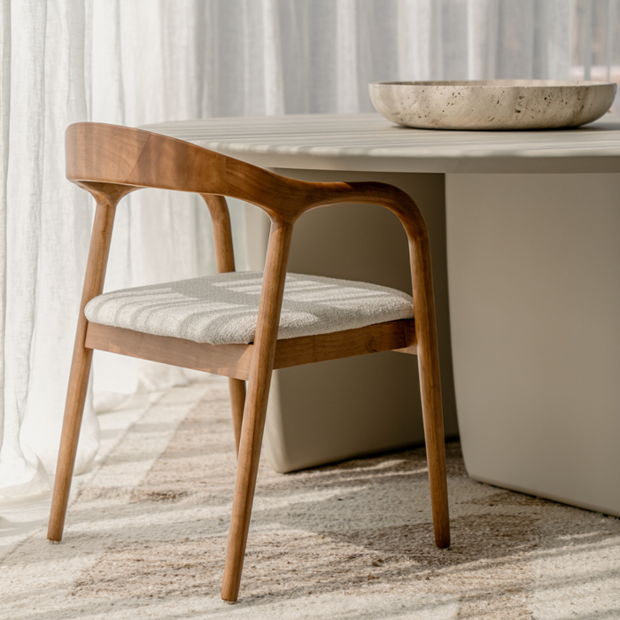 Dining chair Muret light walnut ivory bouclé