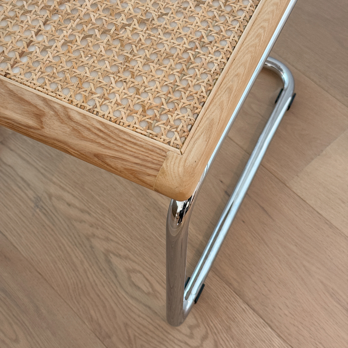 Silla Swing de rejilla con asiento de ratán