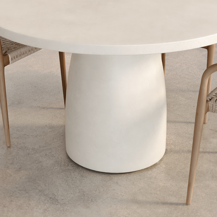 Round garden table Uzé latte Ø120 cm