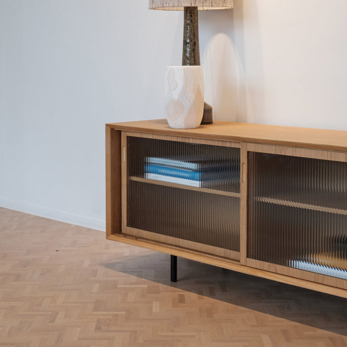 Dressoir Sanchez eik glazen deuren 220 cm