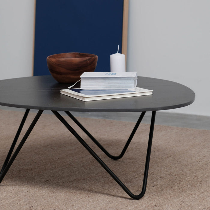Richard black ceramic coffee table