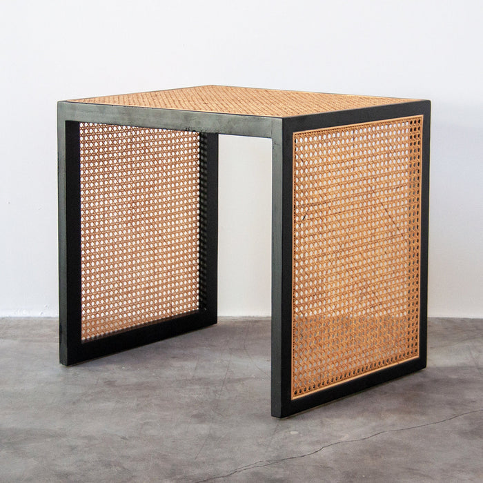 Bijzettafel in rotan Leon 46x51x56cm Zwart Naturel Rotan