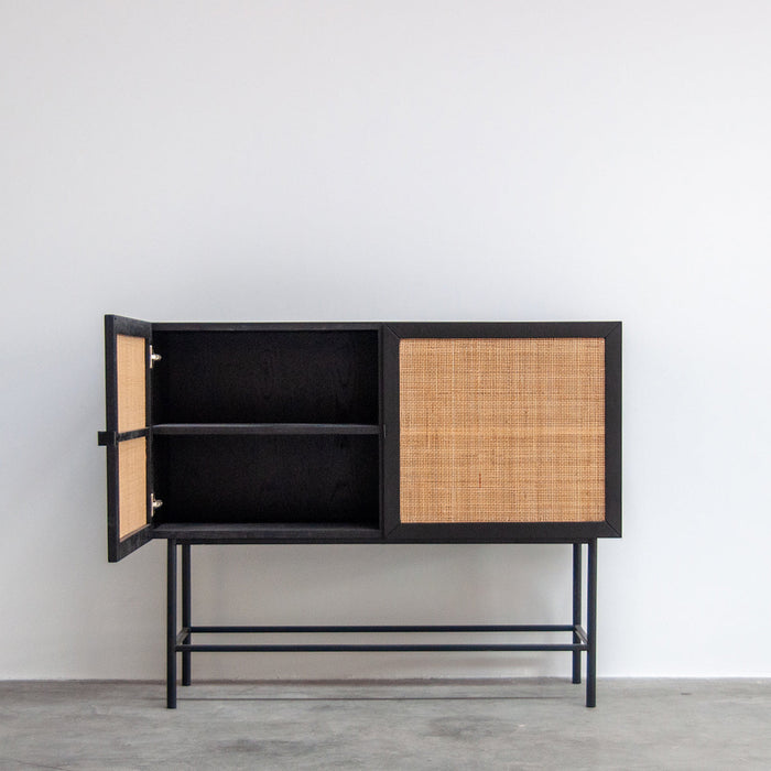 Buffetkast in zwarte Hout Furnified